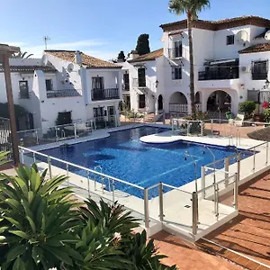 Nueva Pueblo Andaluz Casa Grafton Nerja